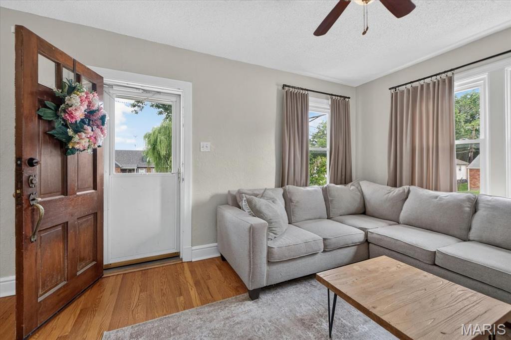 6235 Dexter Drive
