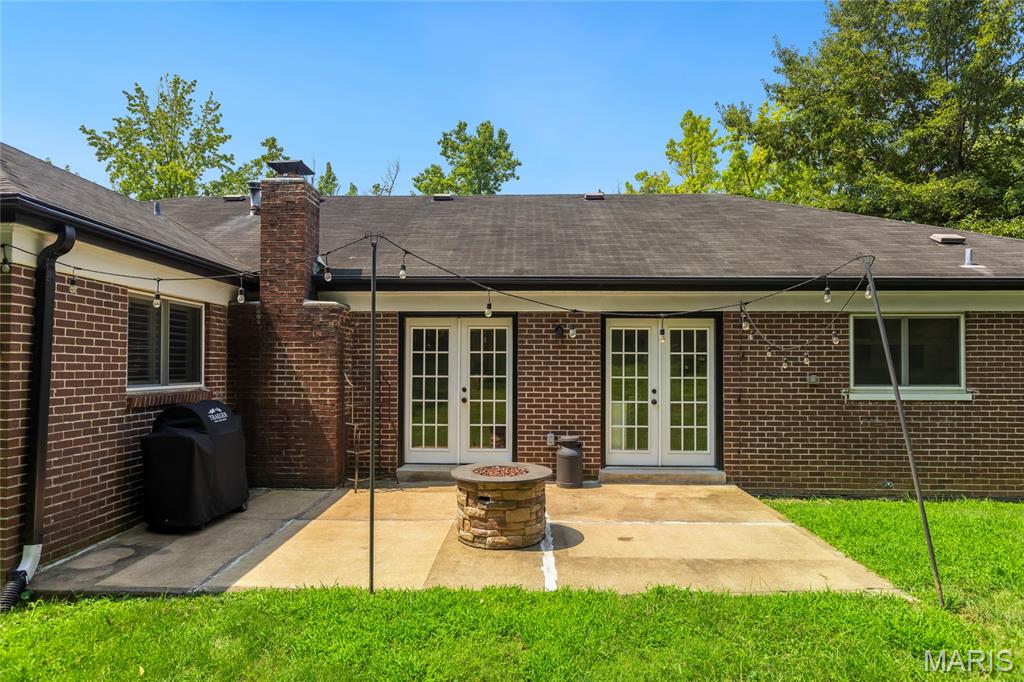 5400 Casa Royale Drive
