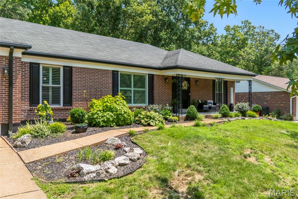 5400 Casa Royale Drive