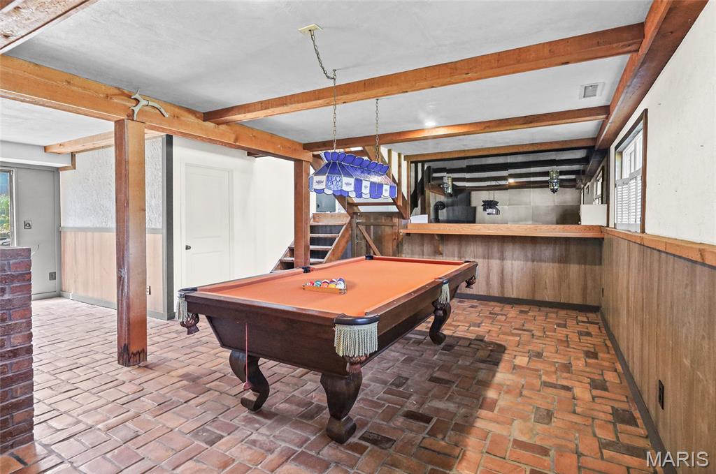 190 Sandy Shore Dr