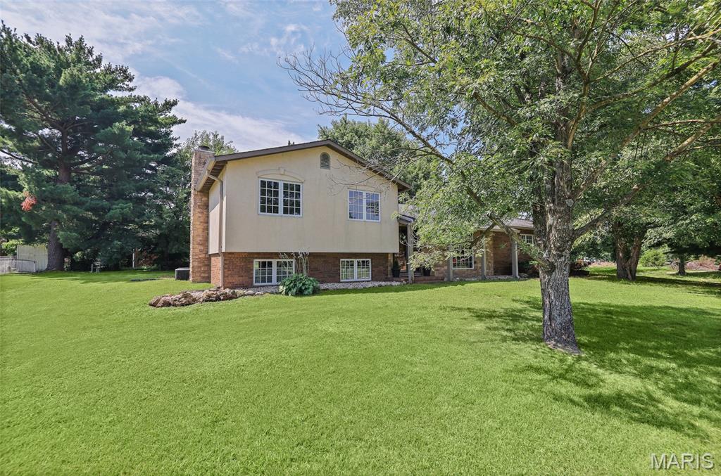 190 Sandy Shore Dr