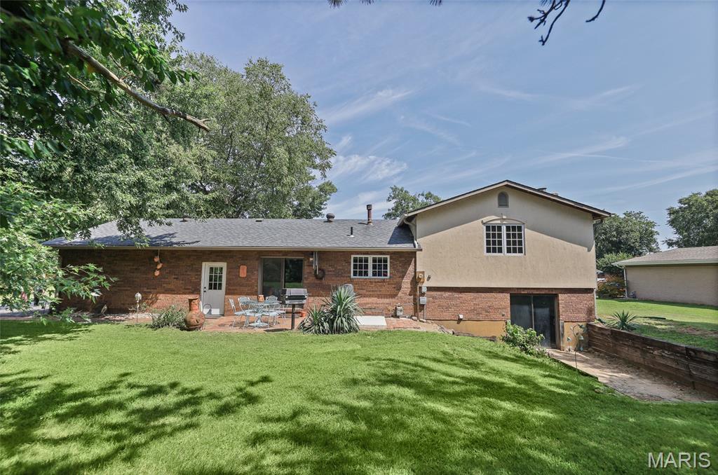 190 Sandy Shore Dr