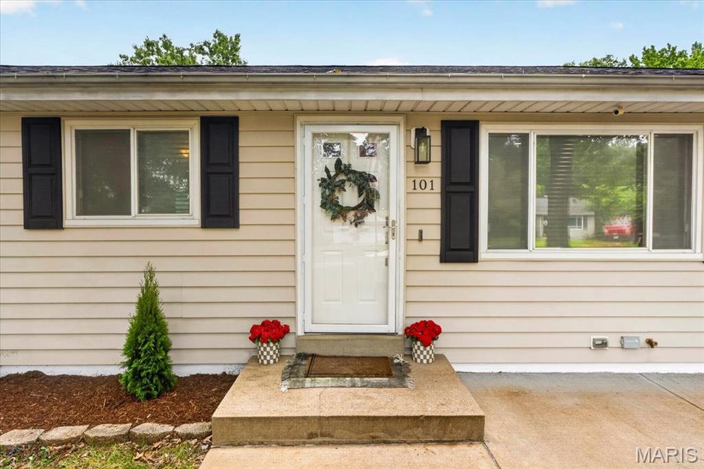 101 E Donaldson Drive