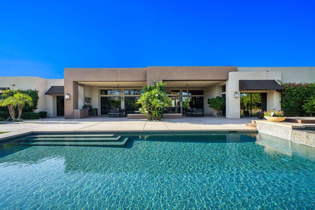 28 Summer Sky Circle