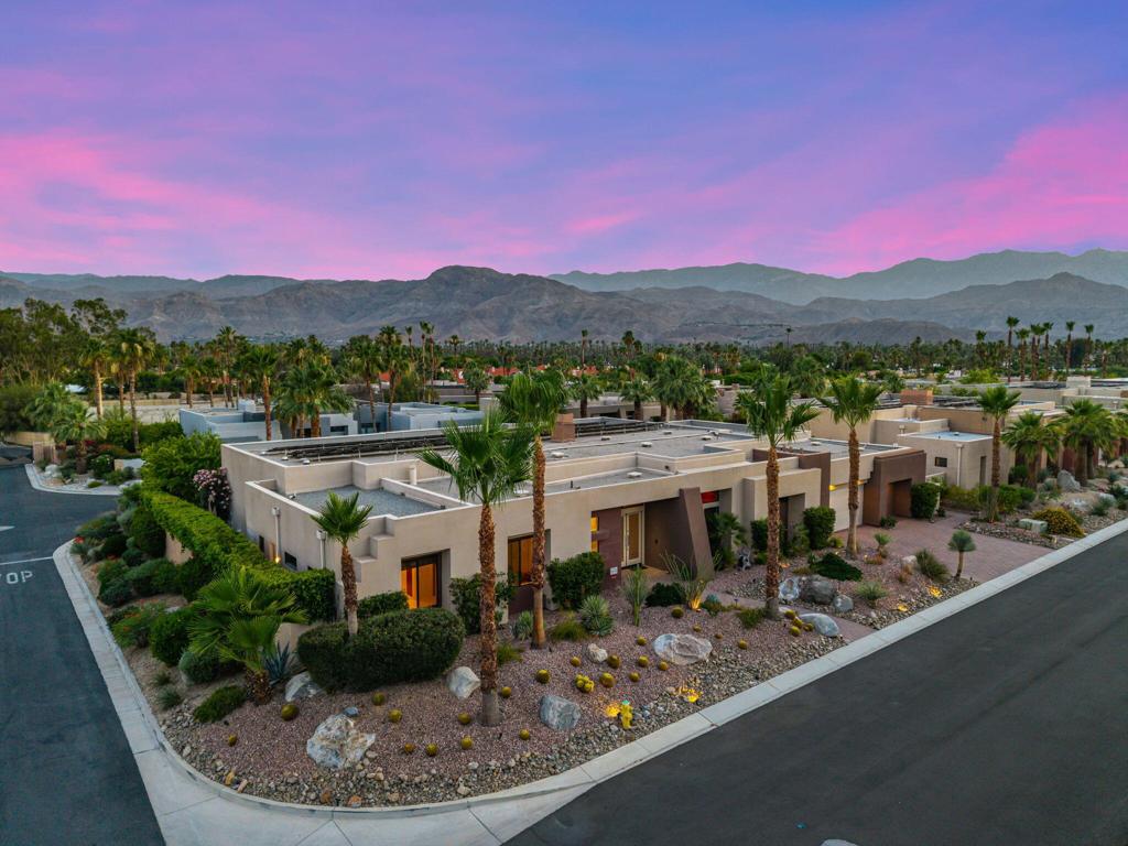 28 Summer Sky Circle