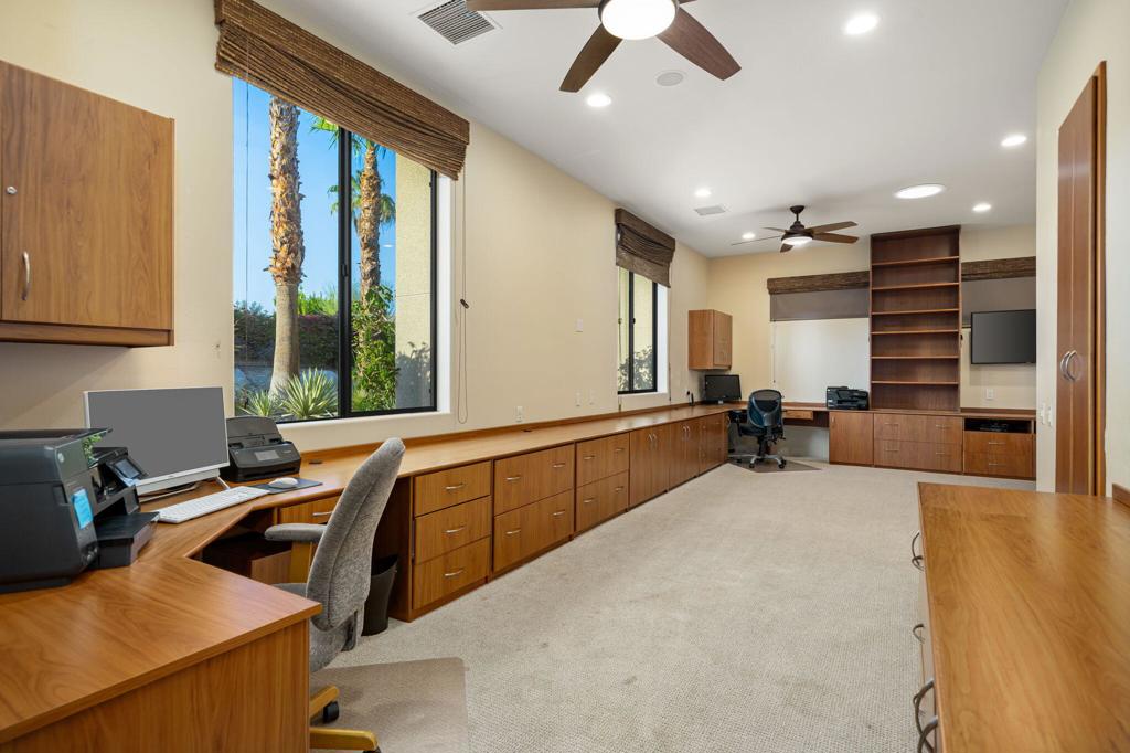 28 Summer Sky Circle