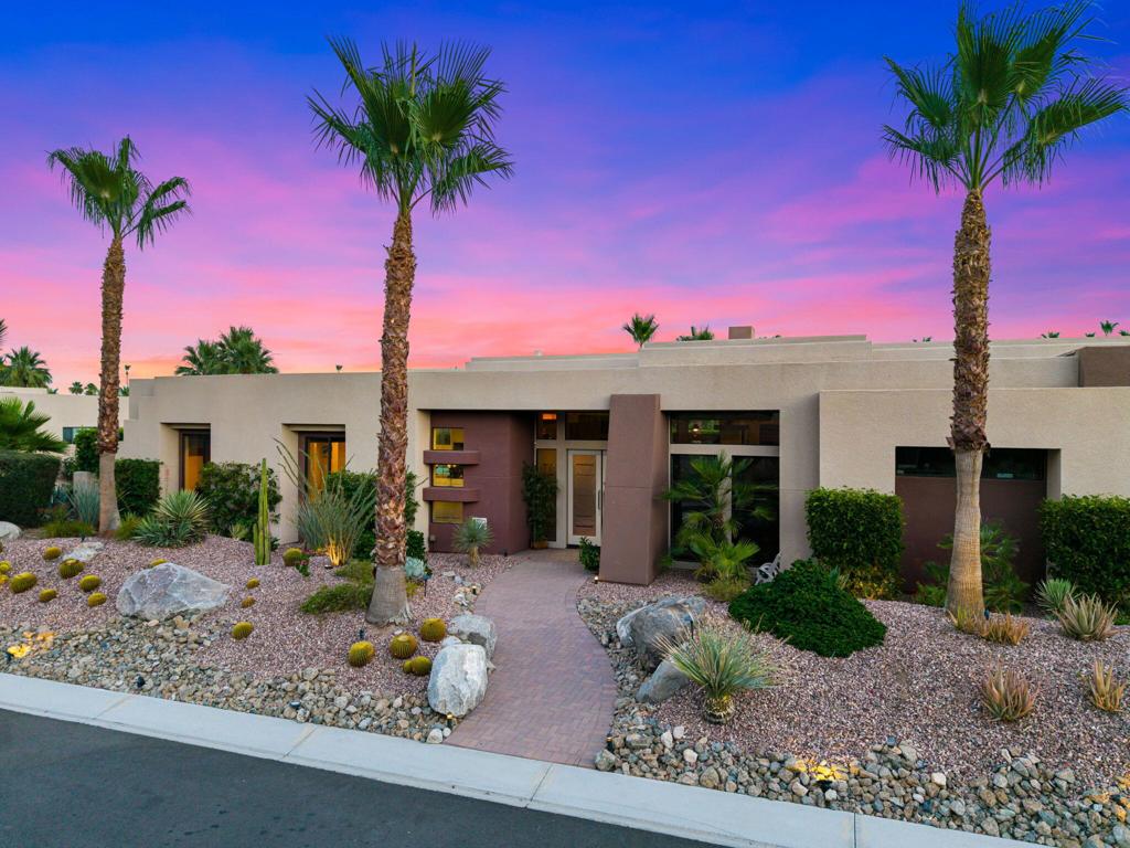 28 Summer Sky Circle