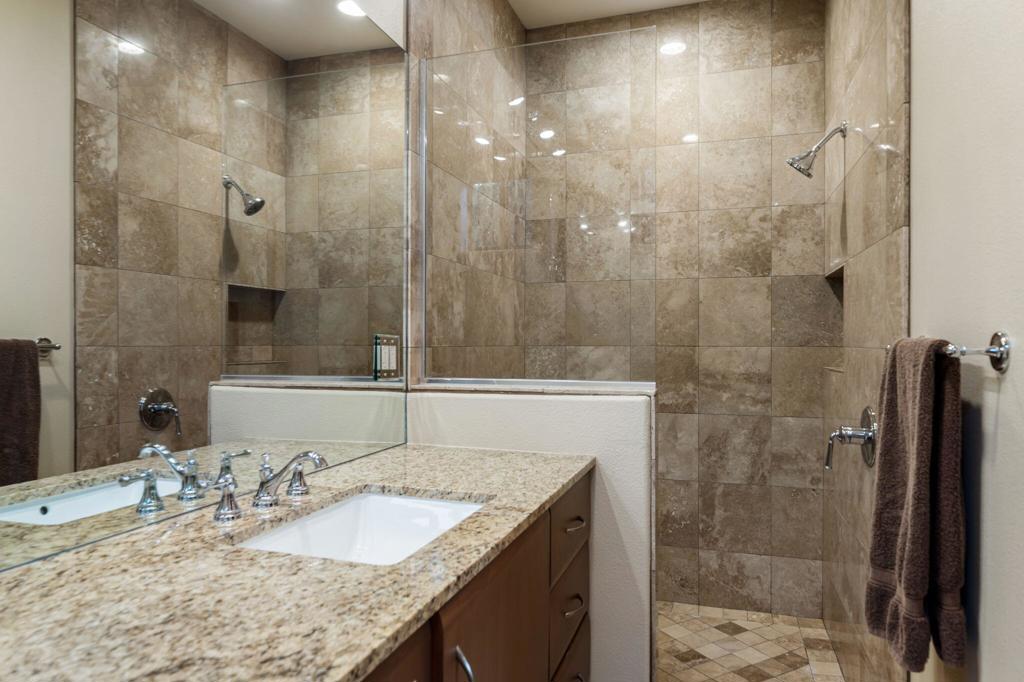 28 Summer Sky Circle