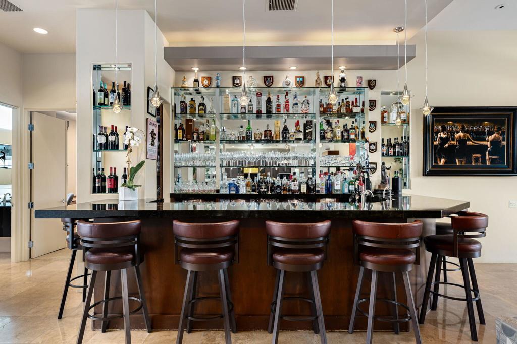 28 Summer Sky Circle