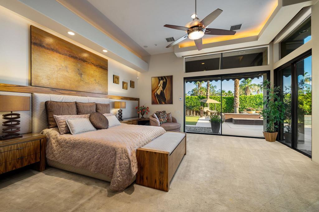 28 Summer Sky Circle