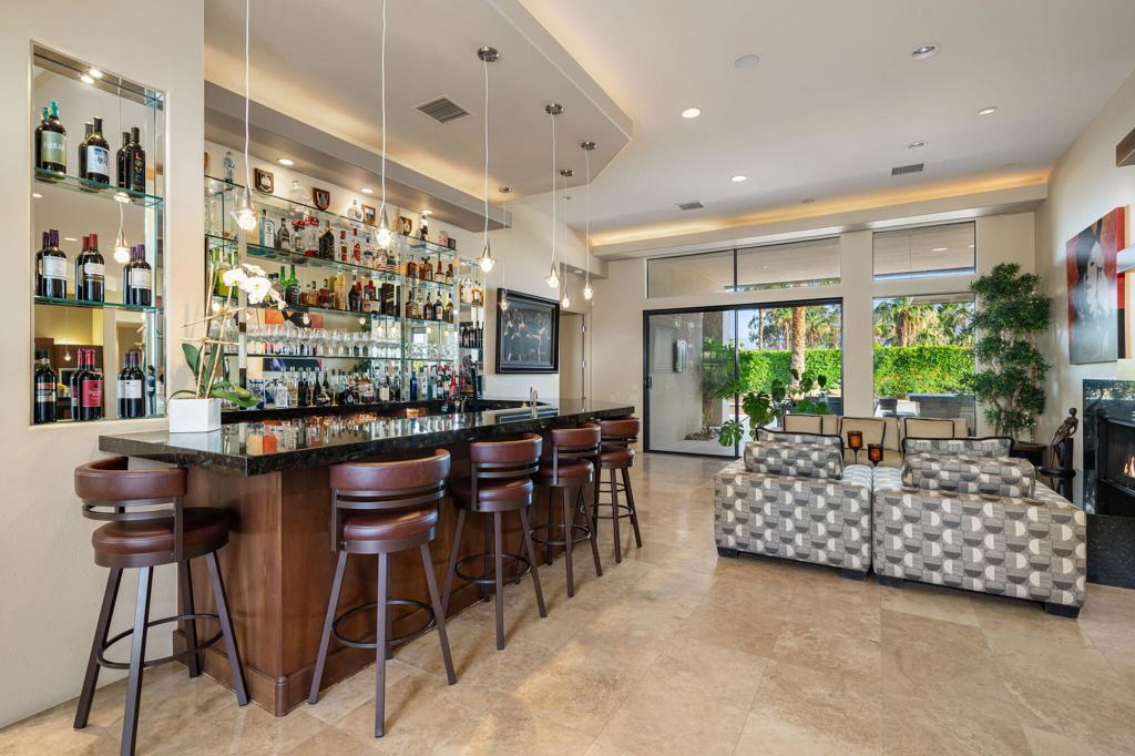 28 Summer Sky Circle