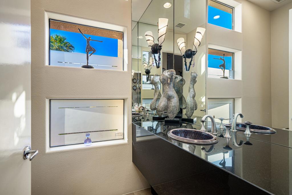 28 Summer Sky Circle