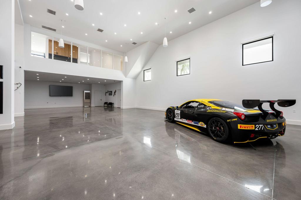 86804 Rogers Way