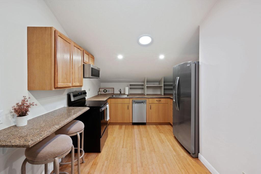 72570 Betty Lane