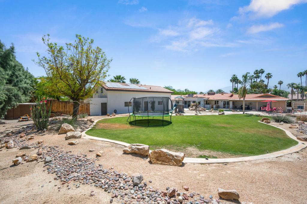 72570 Betty Lane