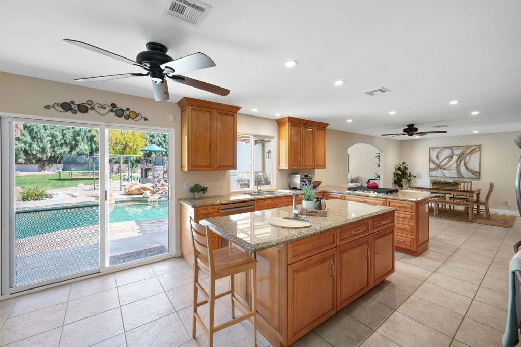 72570 Betty Lane