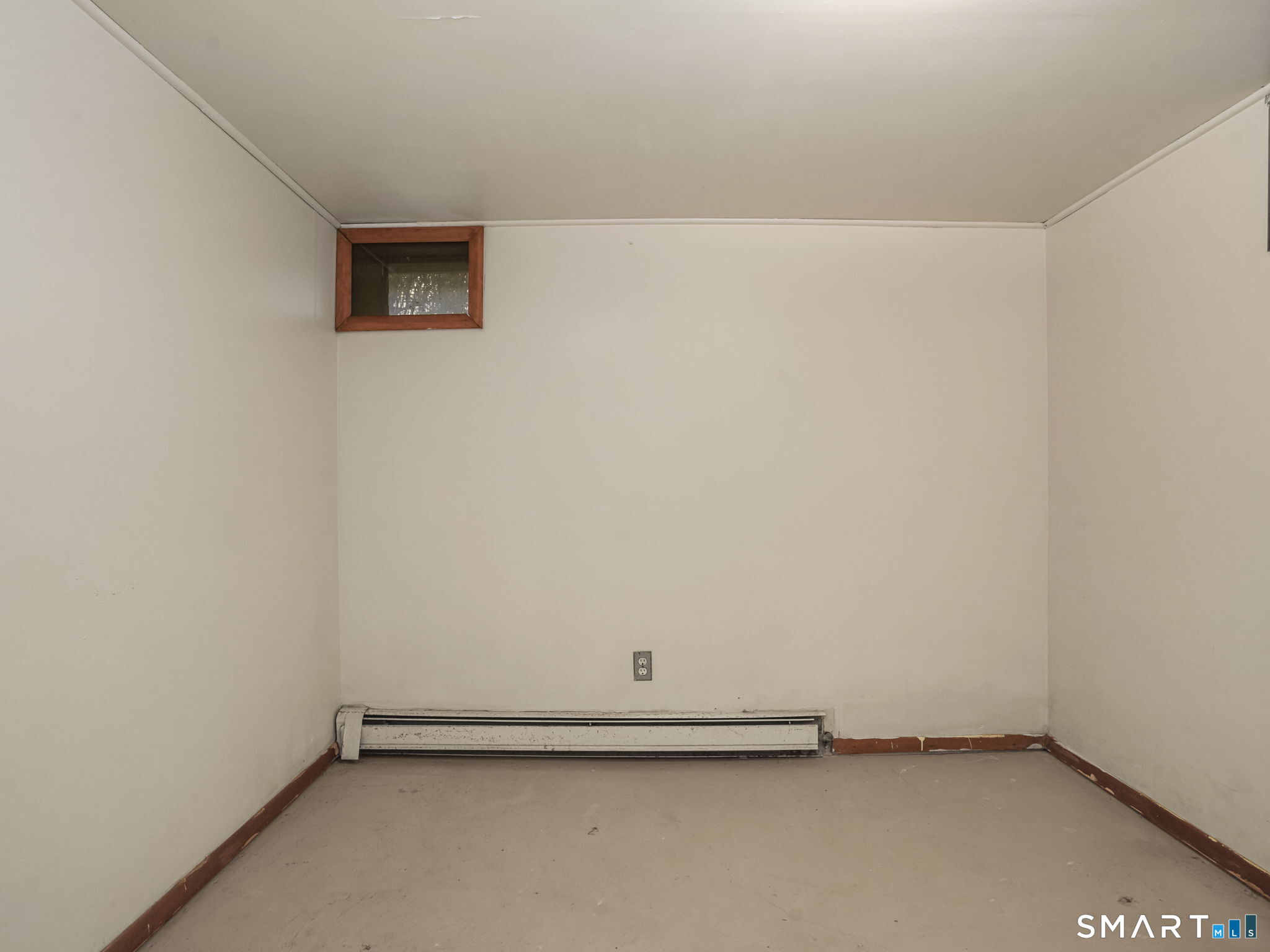 1037 South Avenue