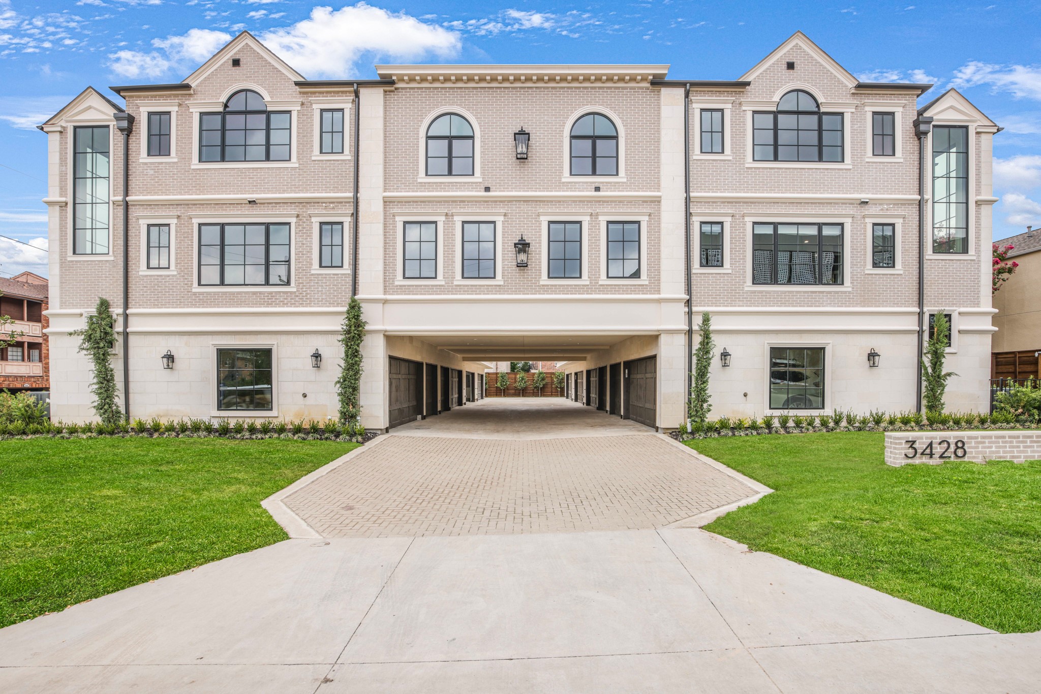 3428 Daniel Avenue 8