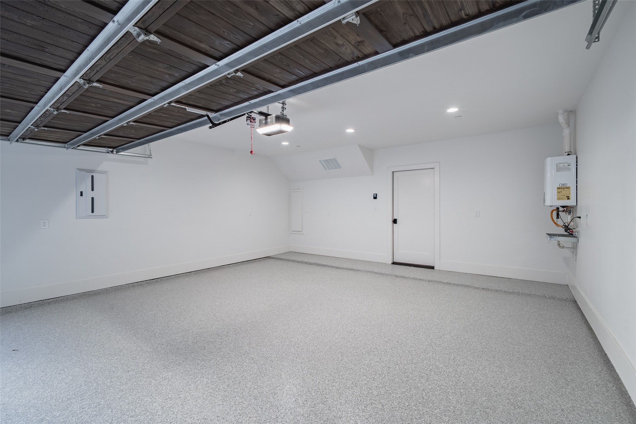 4529 Emerson Avenue 7