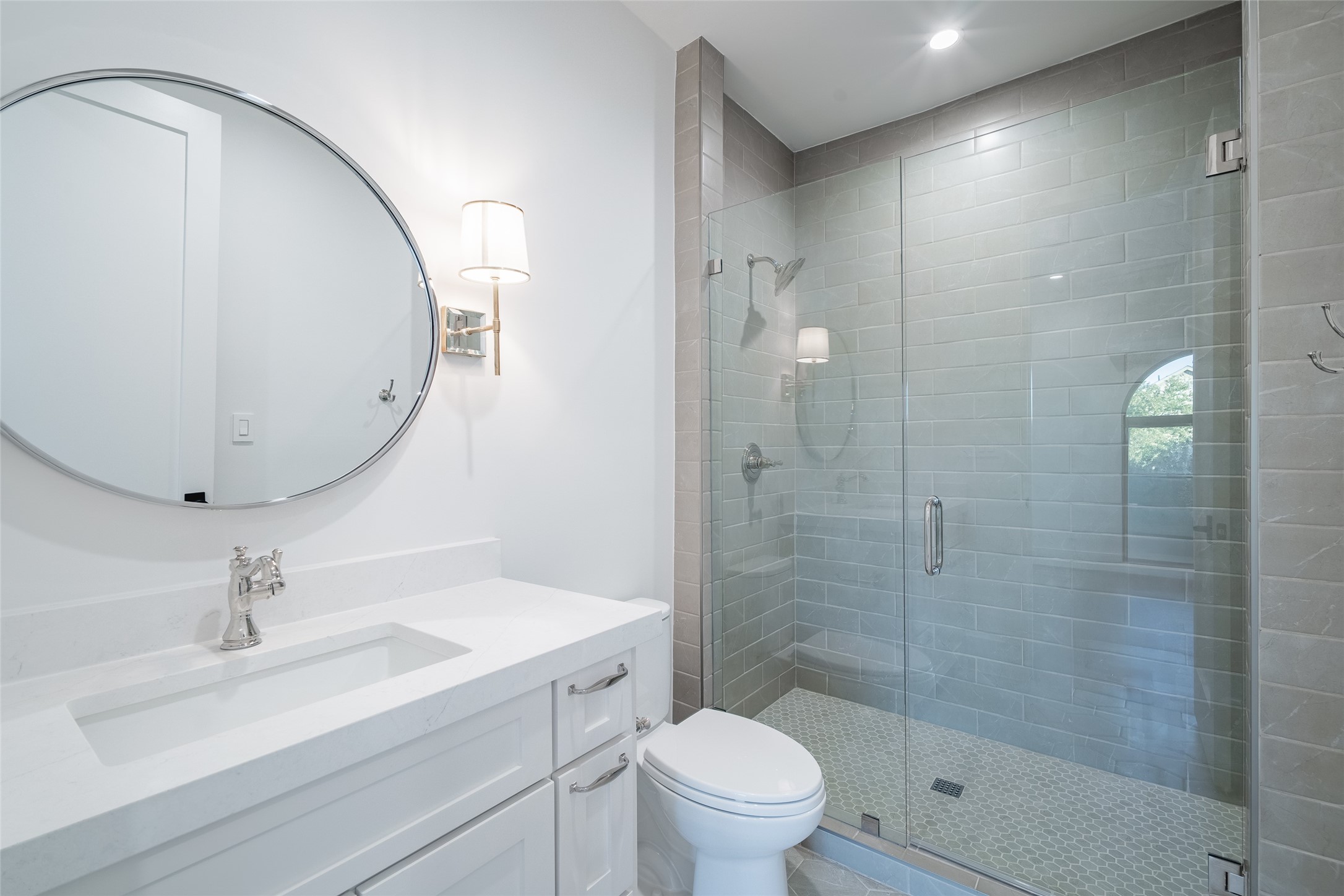 4529 Emerson Avenue 9