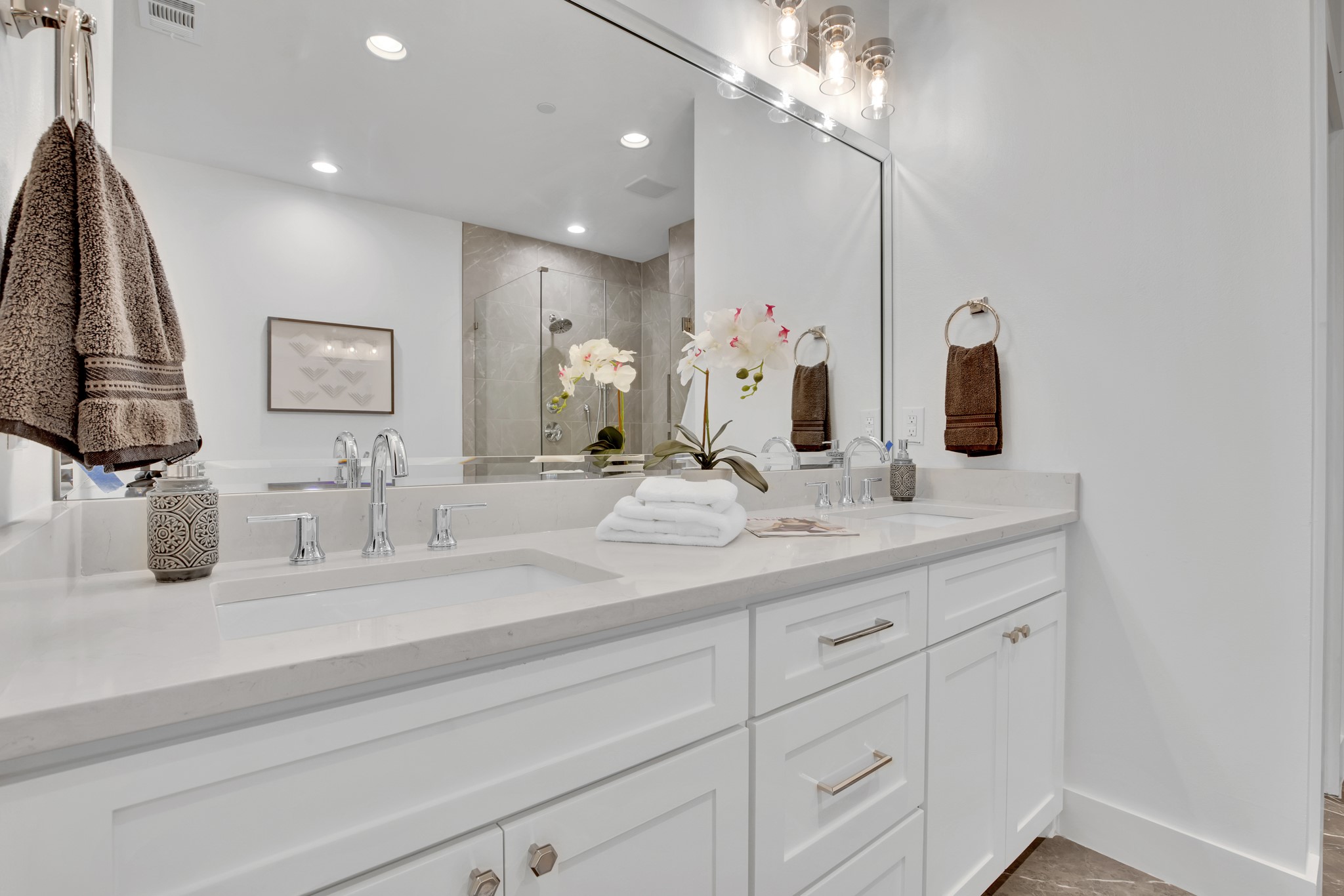 4116 University Boulevard B3