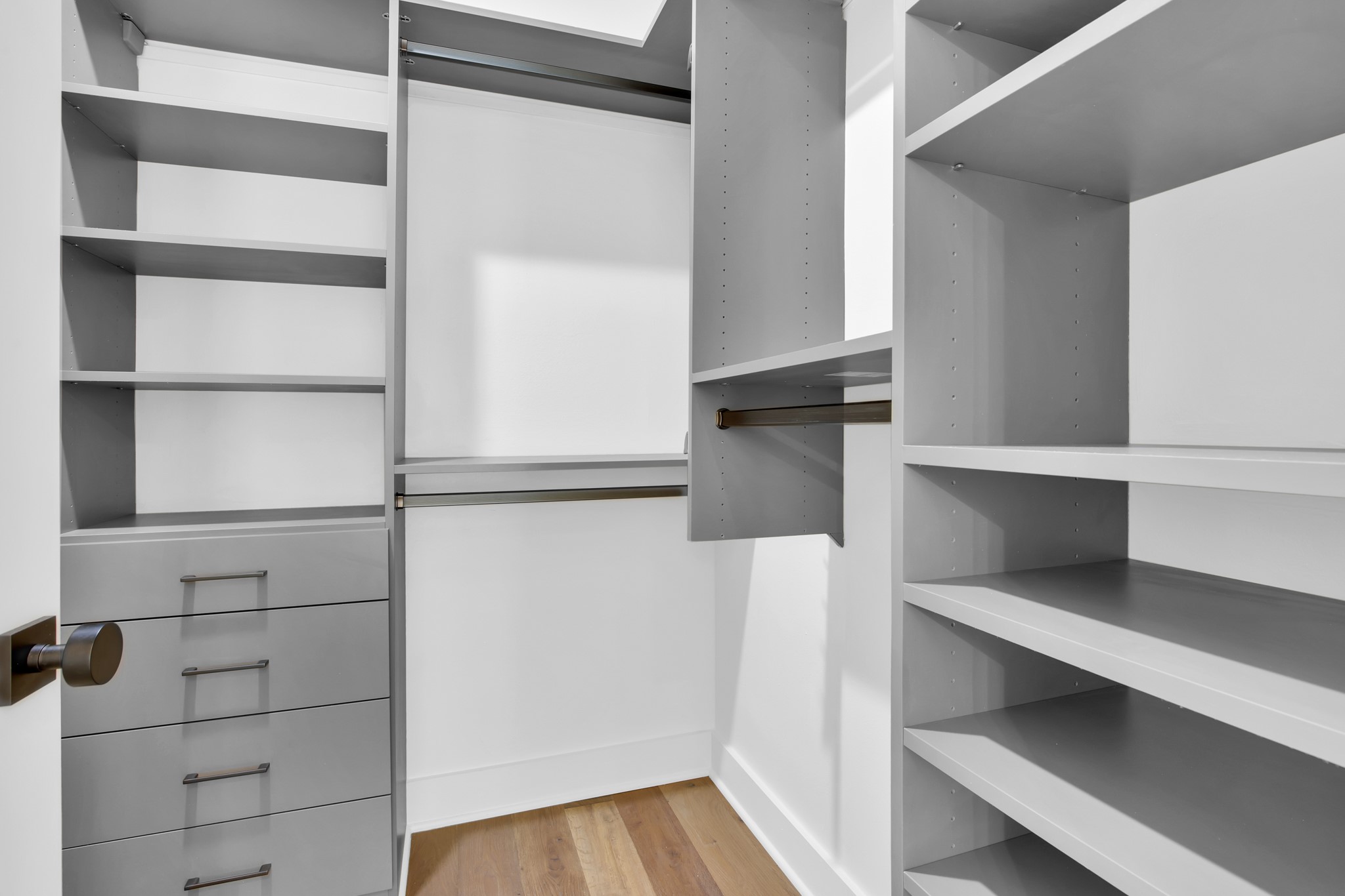 4116 University Boulevard B3