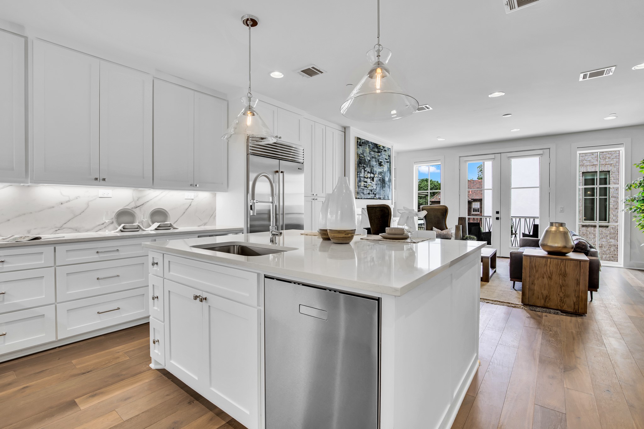 4116 University Boulevard B3