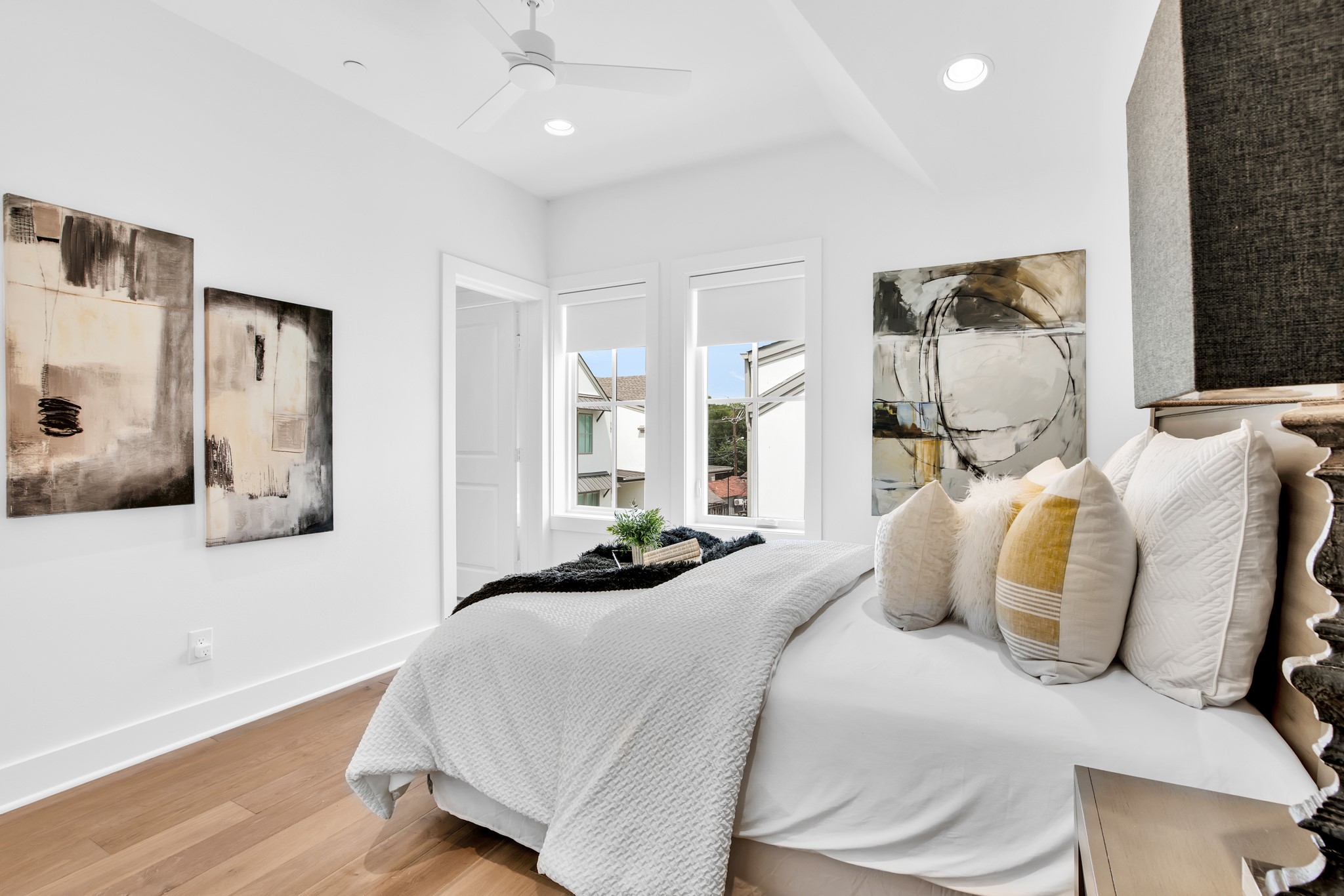 4116 University Boulevard B3