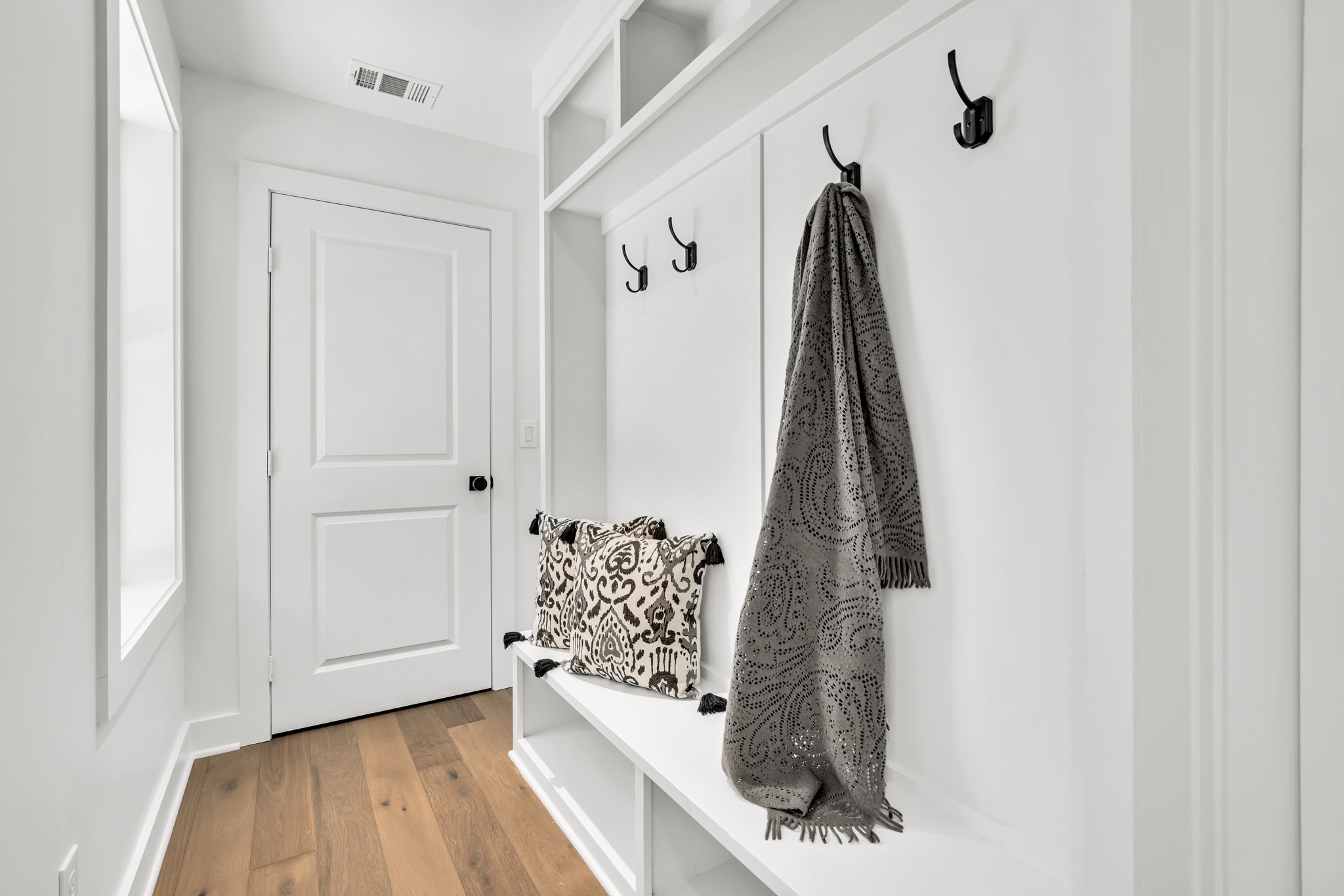 4116 University Boulevard B3