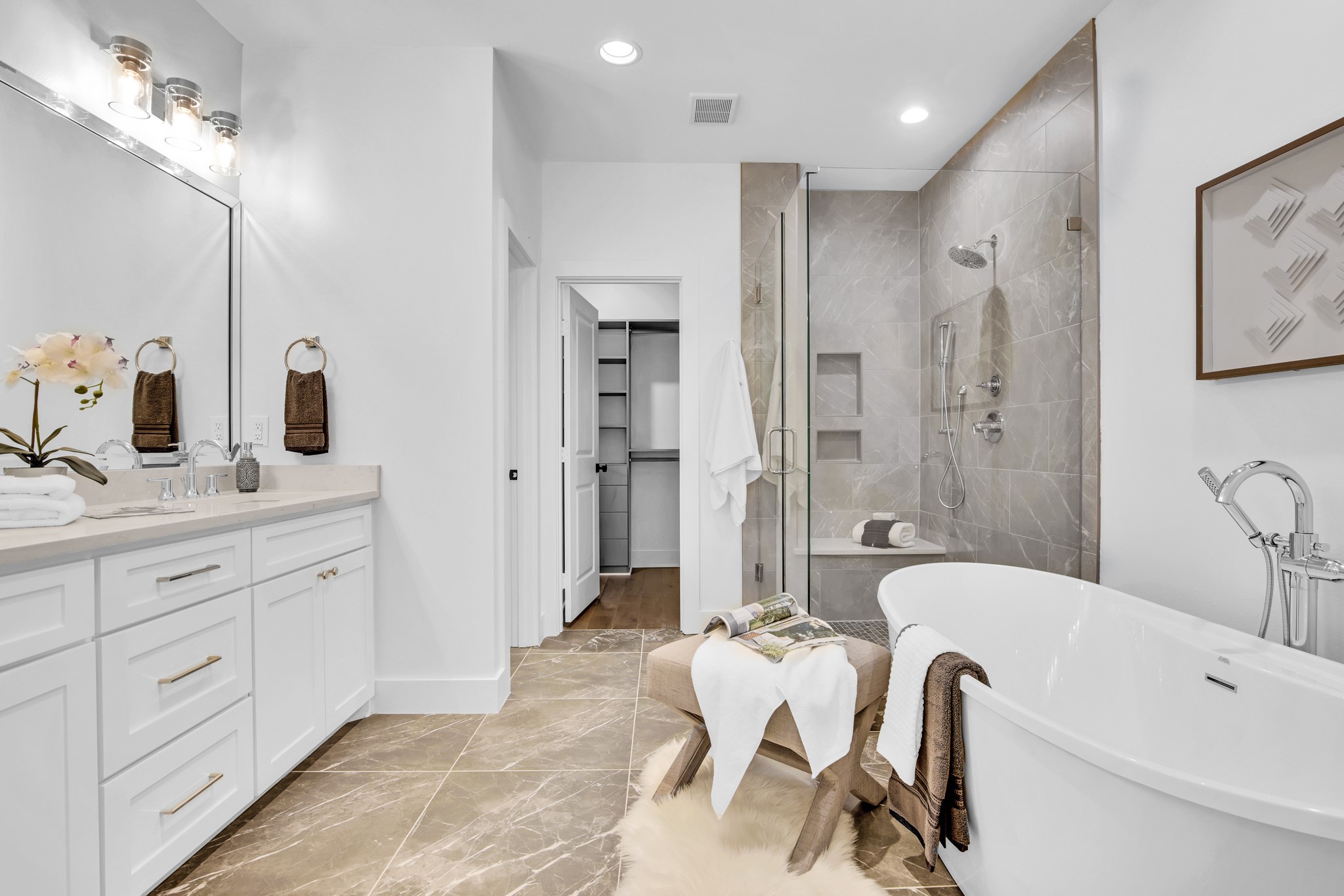 4116 University Boulevard B3