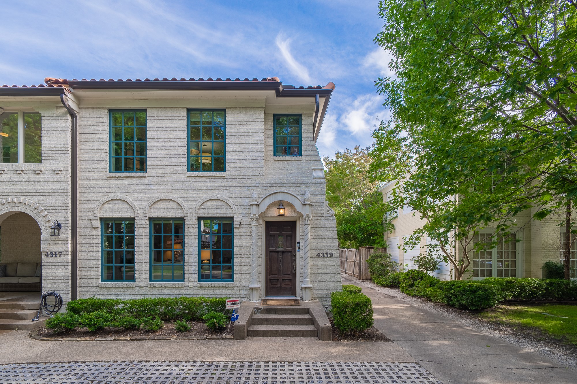 4319 Emerson Avenue