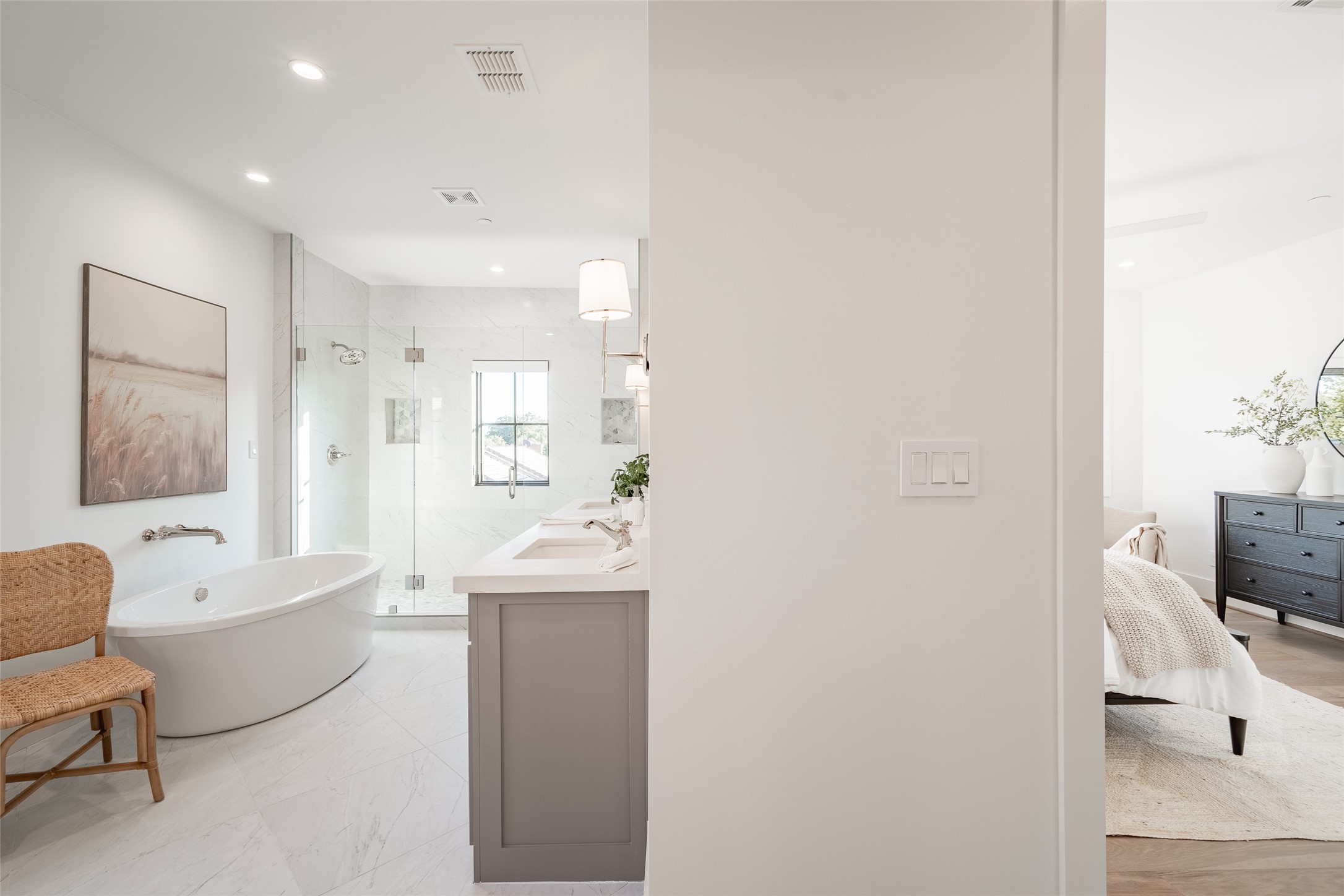 4529 Emerson Avenue 4L