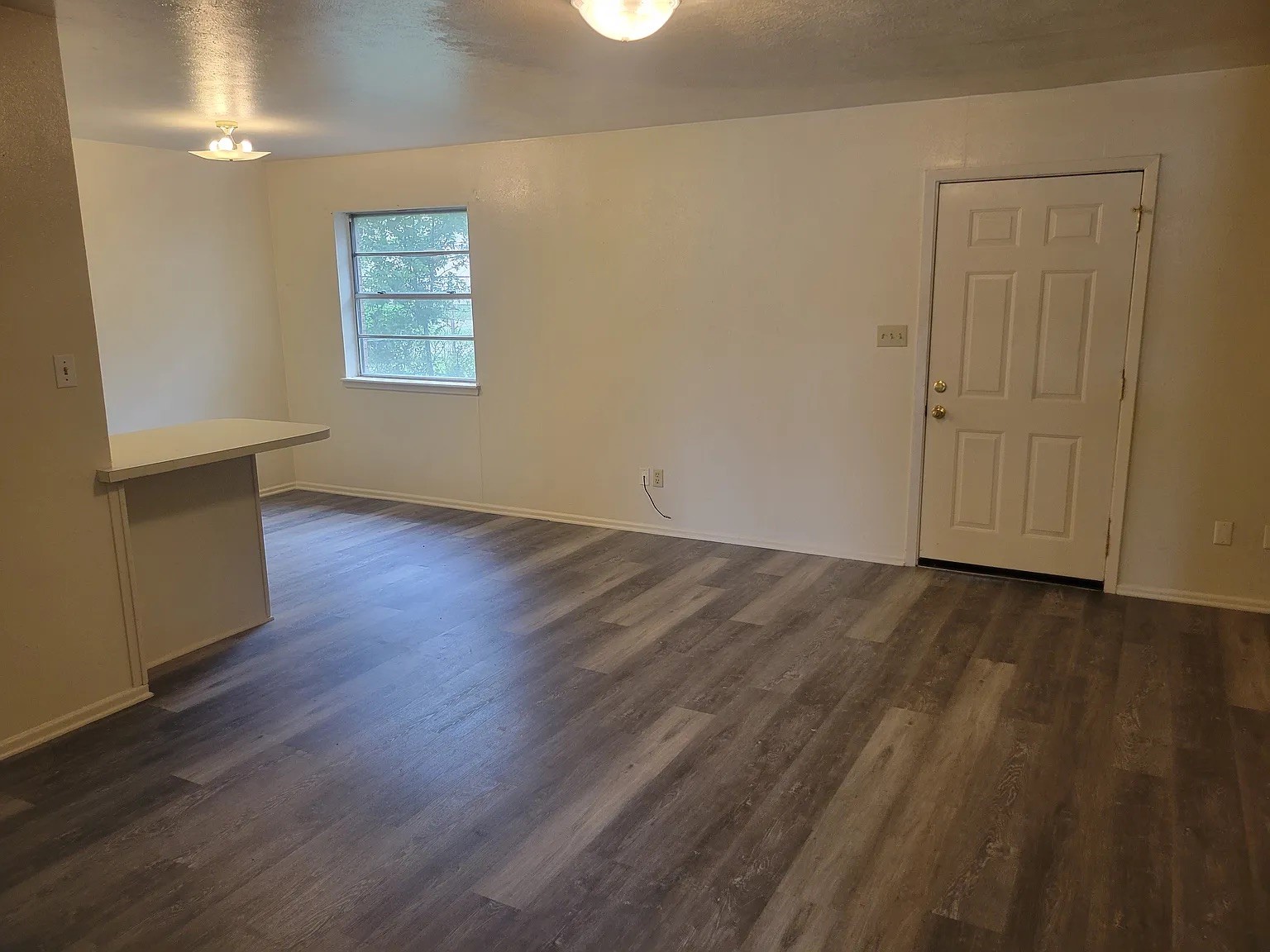 3002 Stanford Street