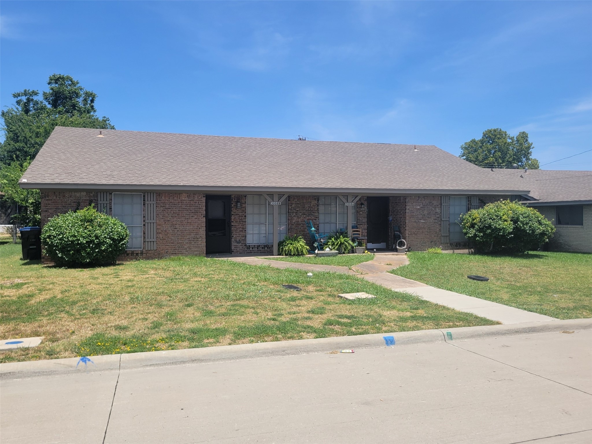 3002 Stanford Street