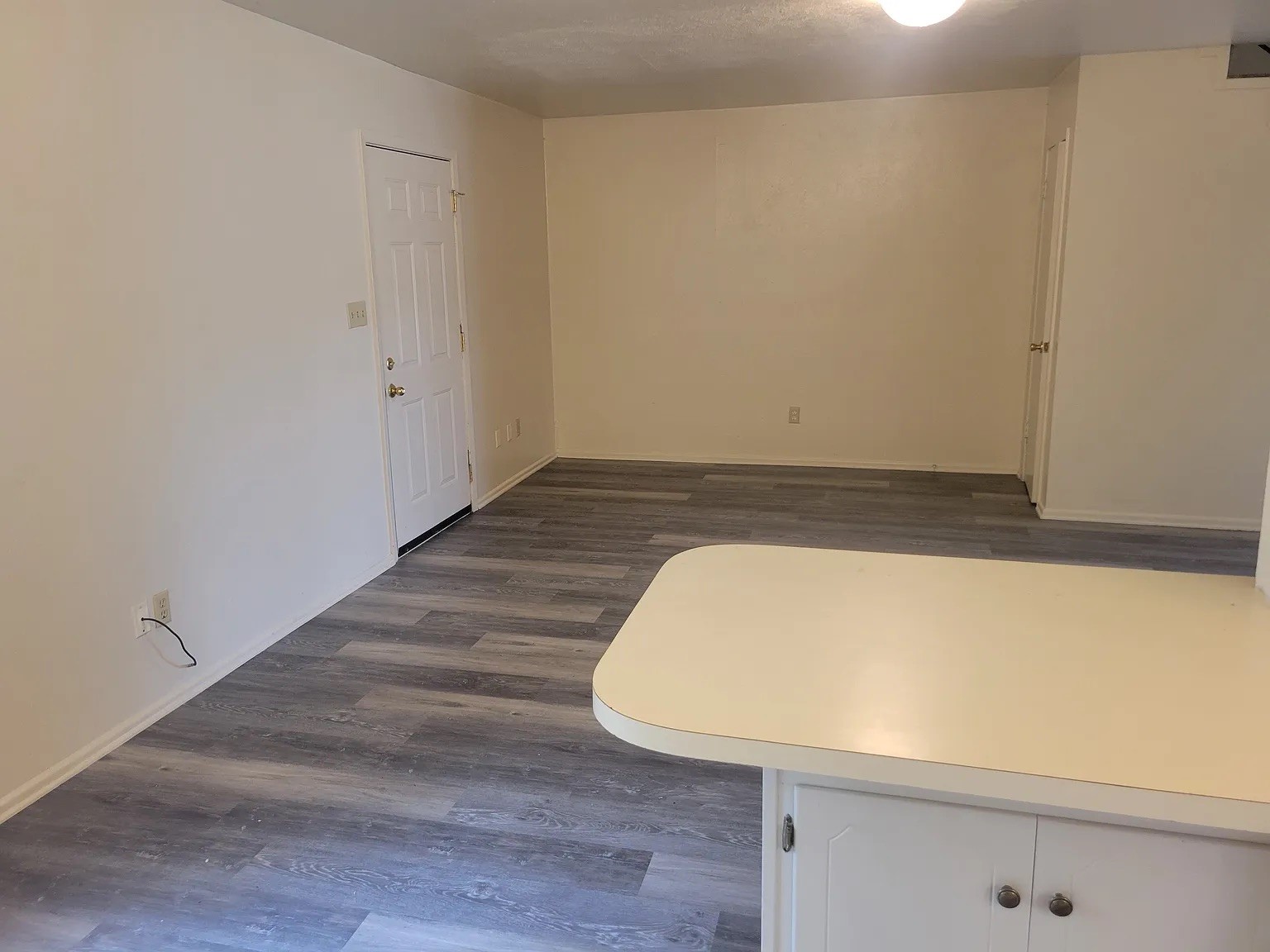 3002 Stanford Street