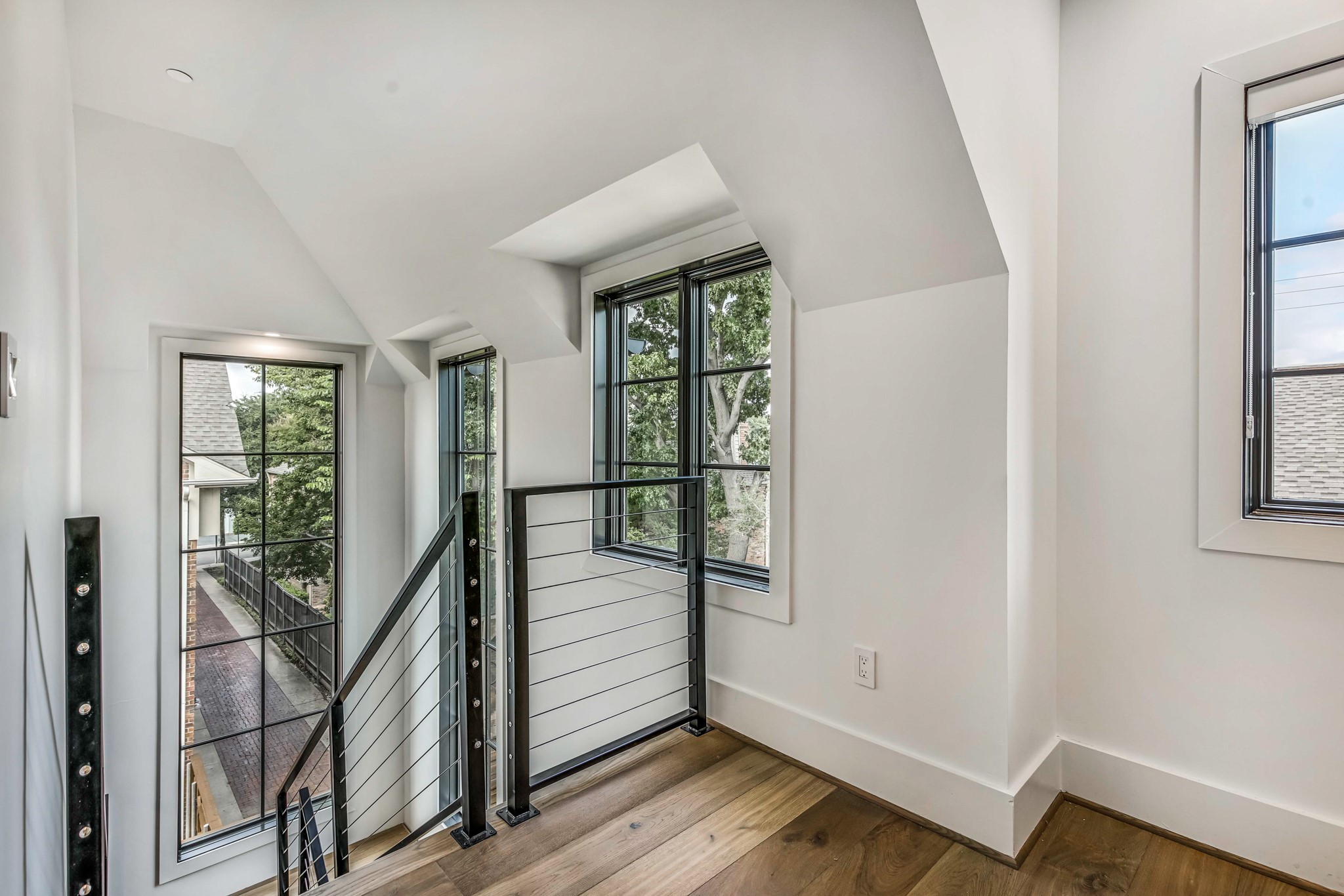 3428 Daniel Avenue 5L