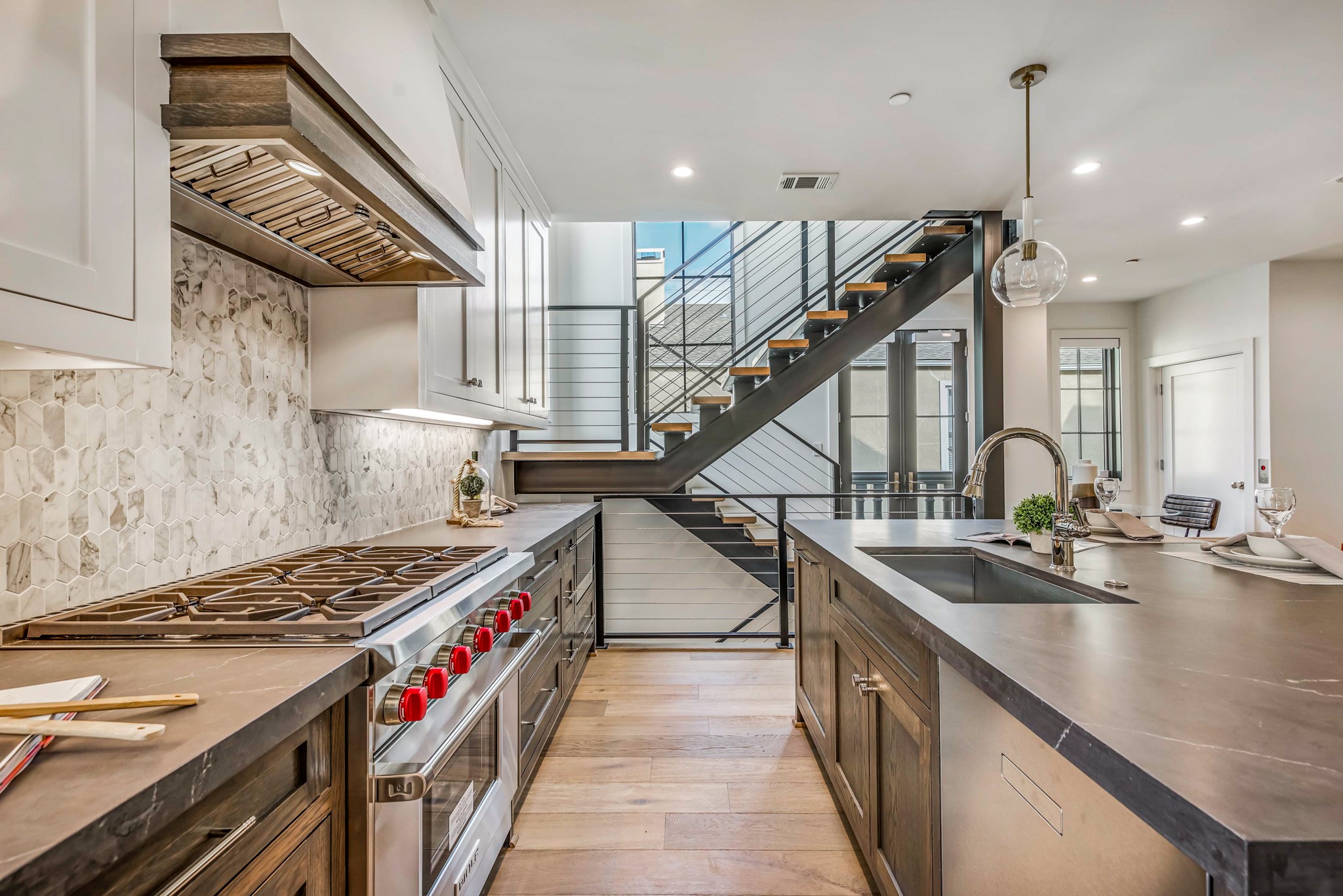 3428 Daniel Avenue 5L