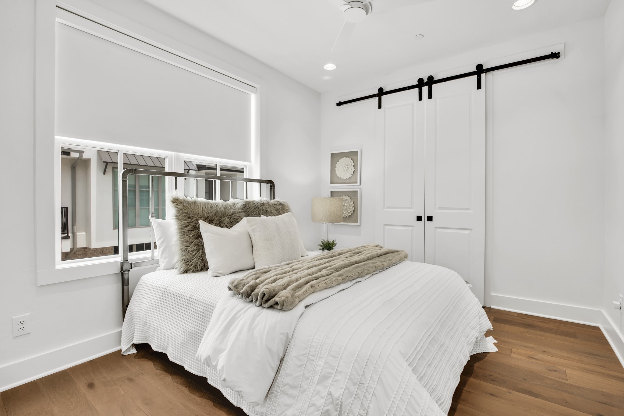 4116 University Boulevard A3