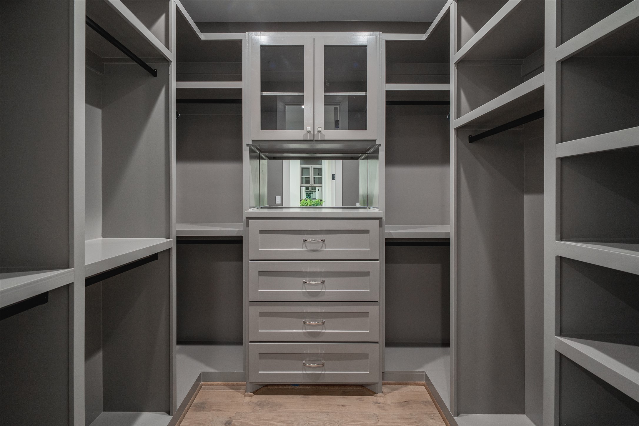 4529 Emerson Avenue 3