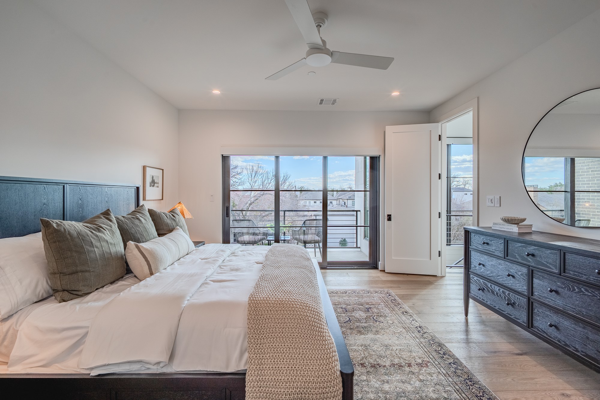 4114 Emerson Avenue 1