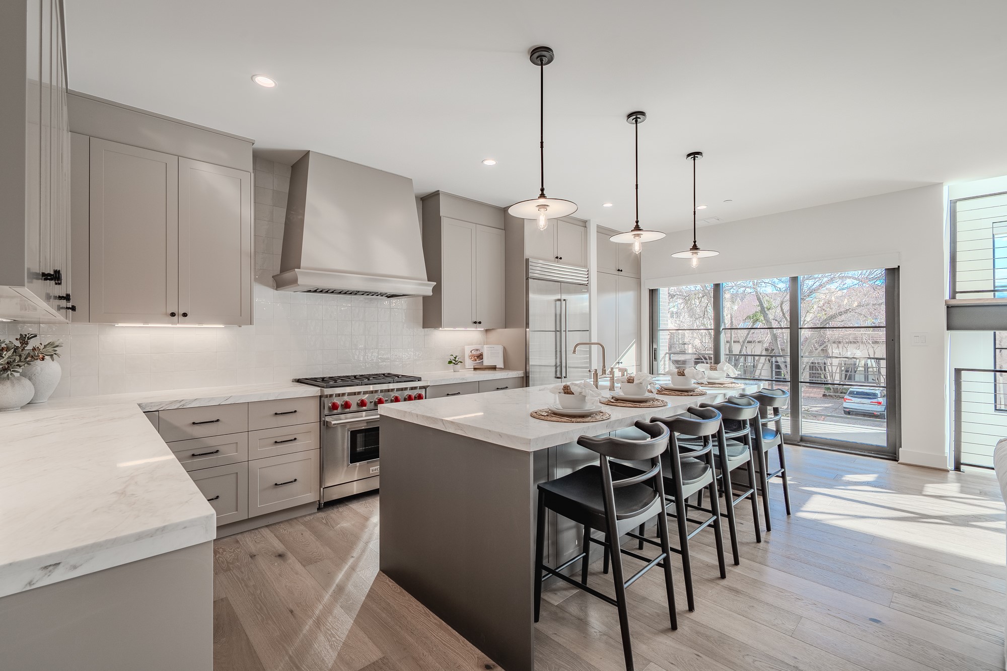 4114 Emerson Avenue 1