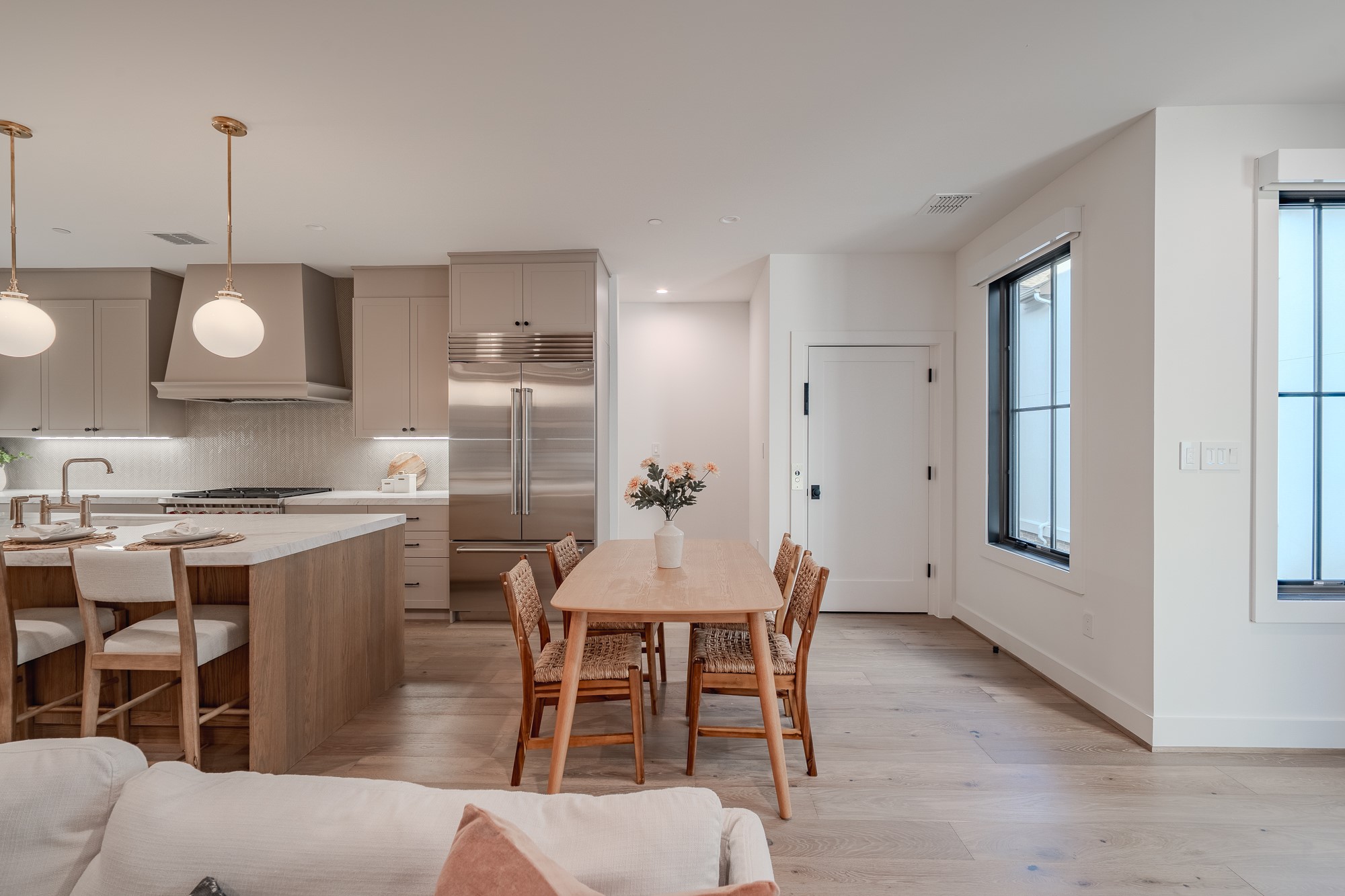 4114 Emerson Avenue 6