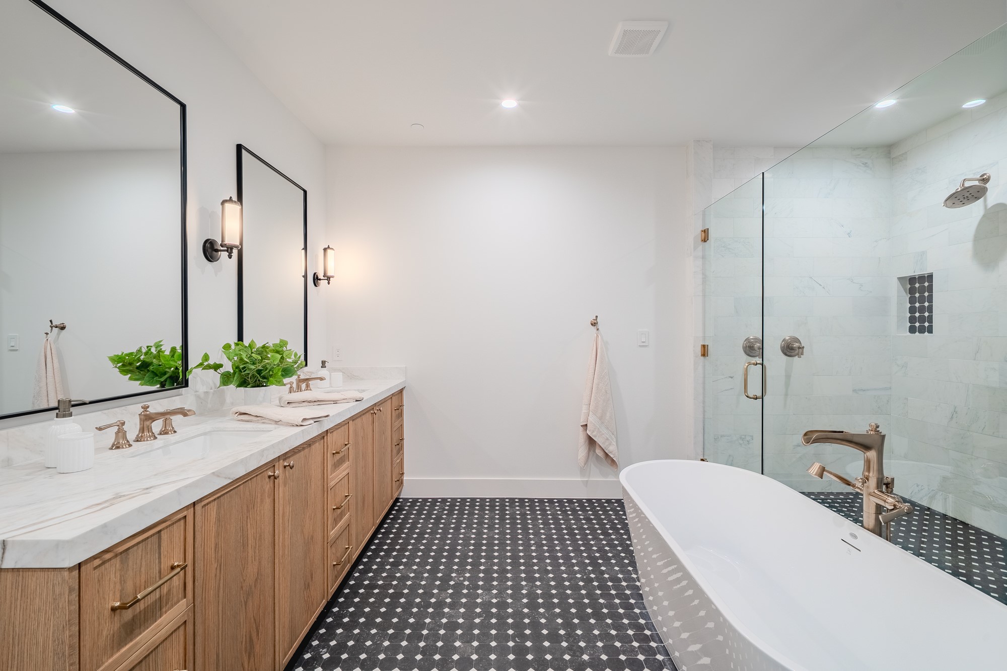 4114 Emerson Avenue 6