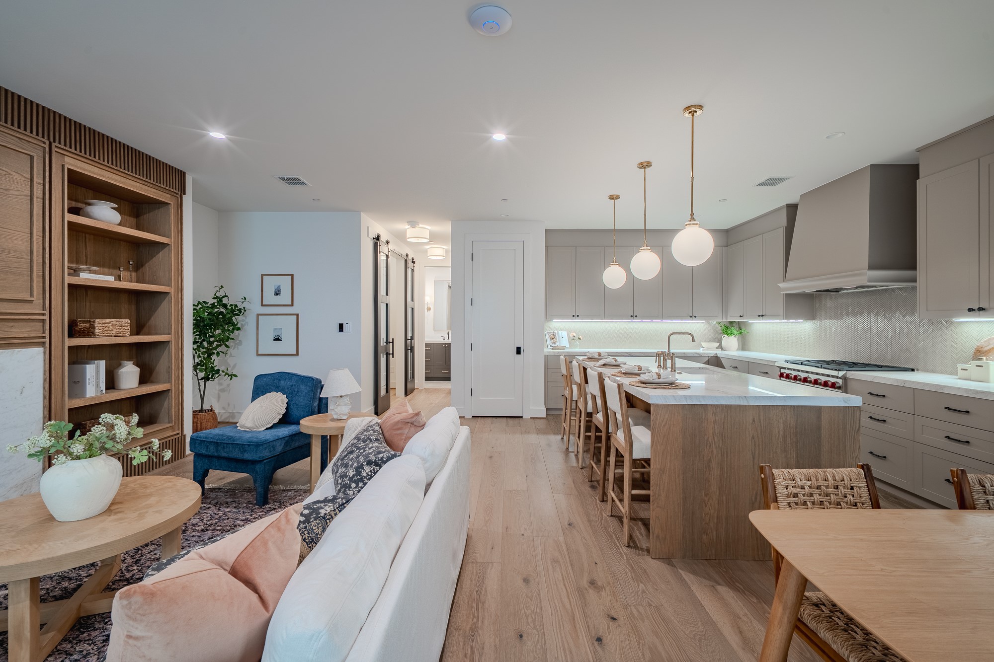 4114 Emerson Avenue 6