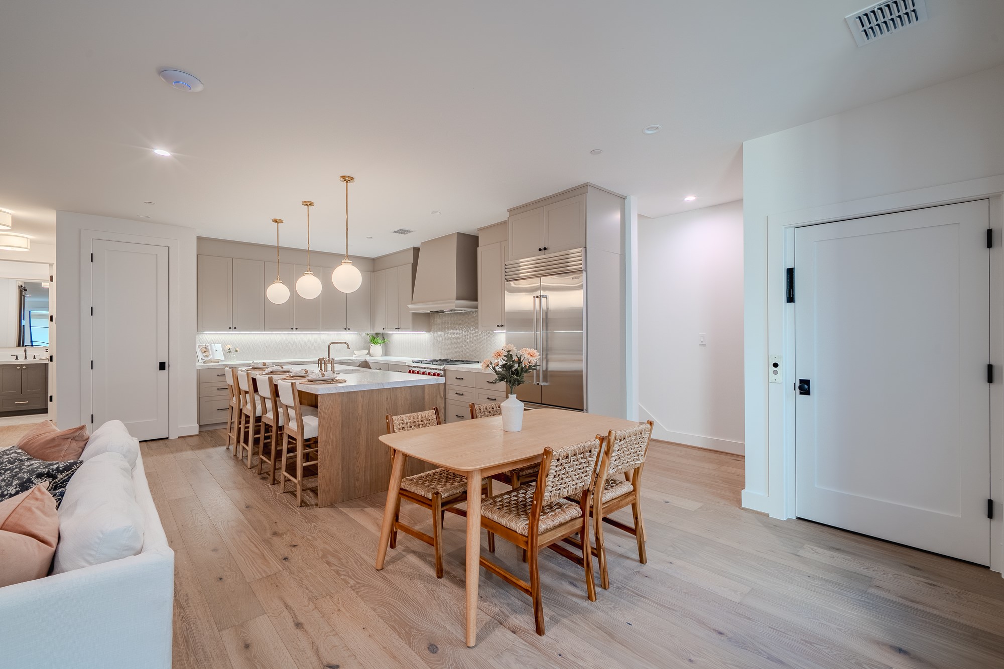 4114 Emerson Avenue 6