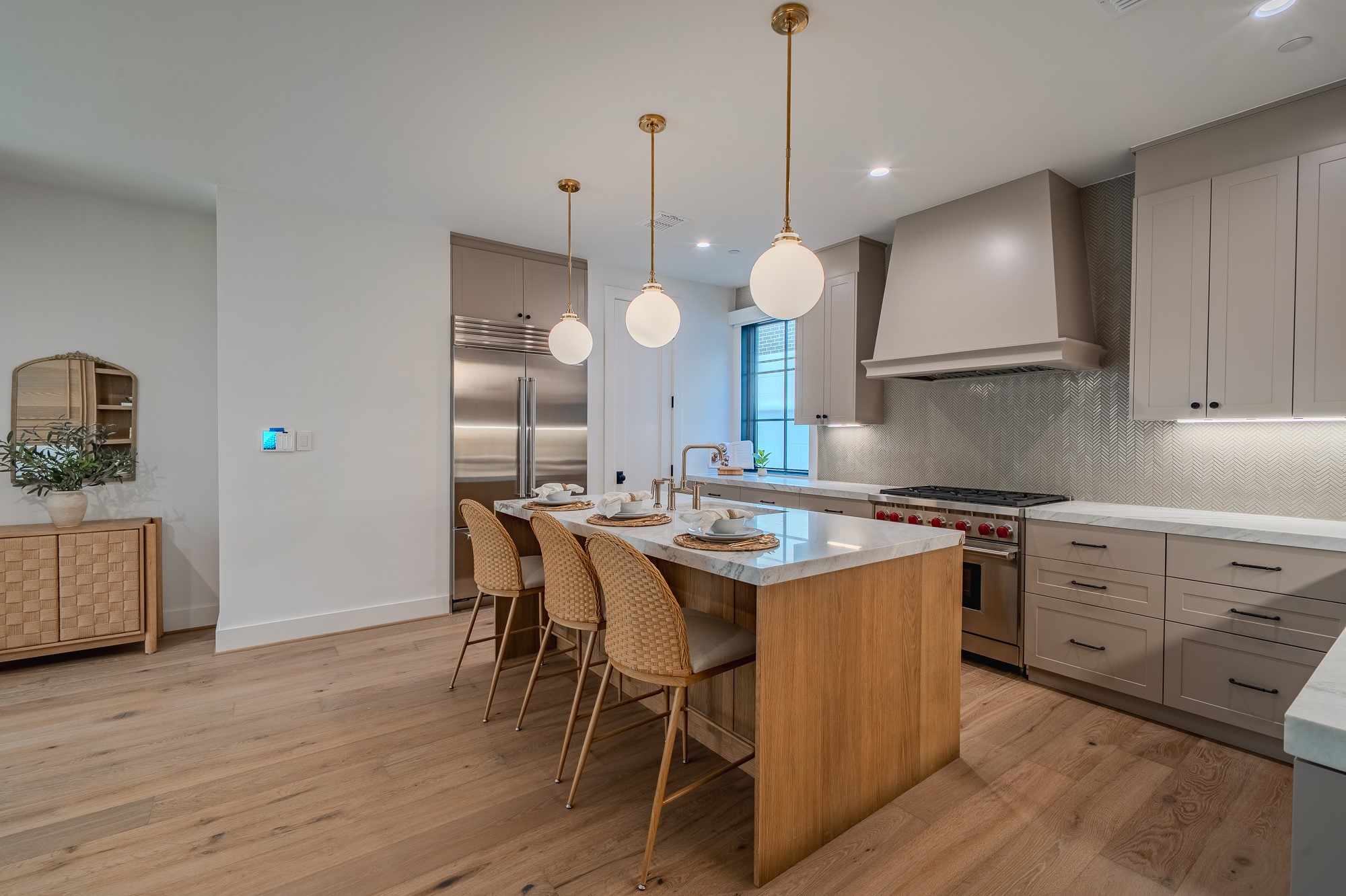 4114 Emerson Avenue 3