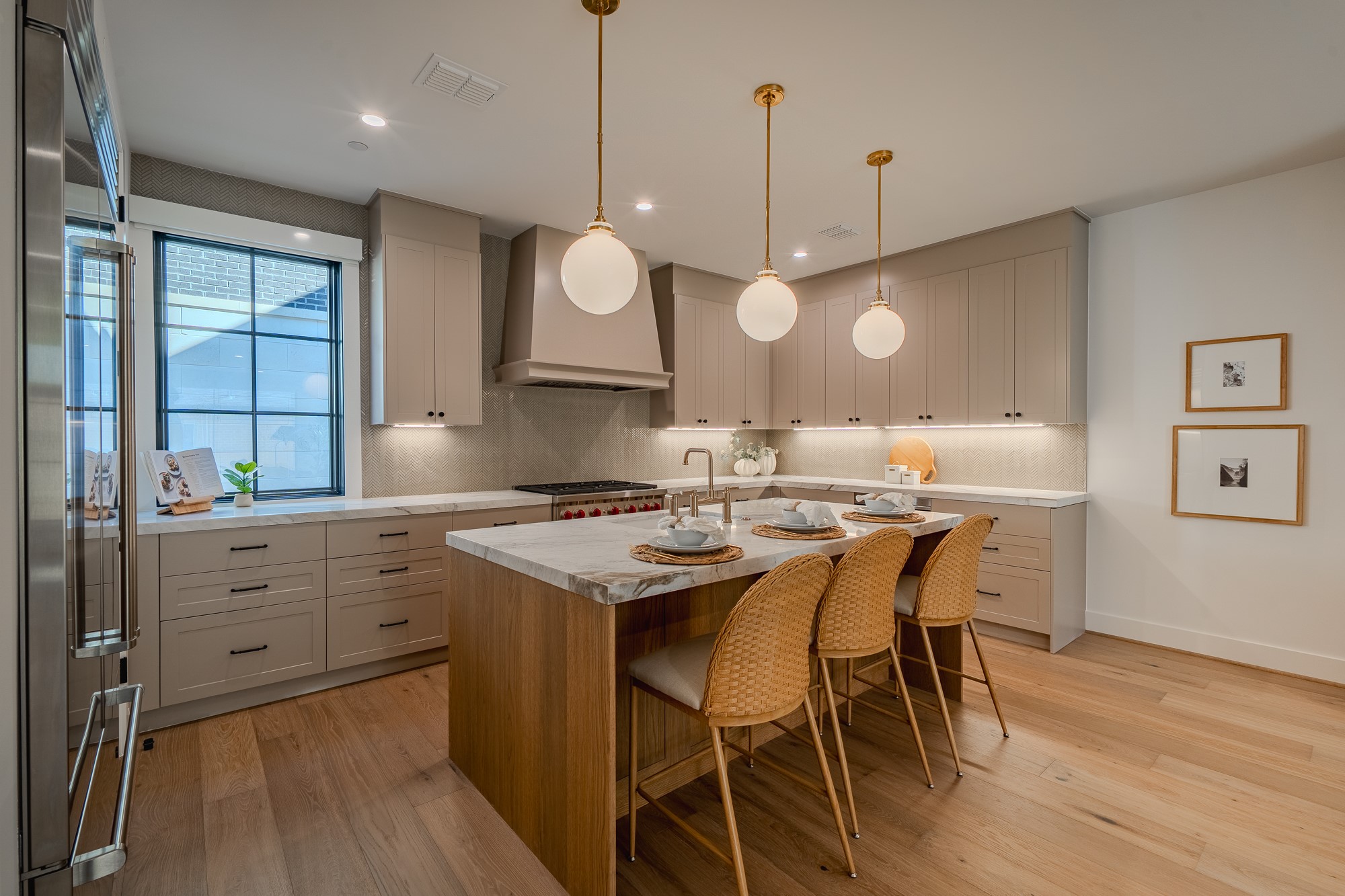 4114 Emerson Avenue 3