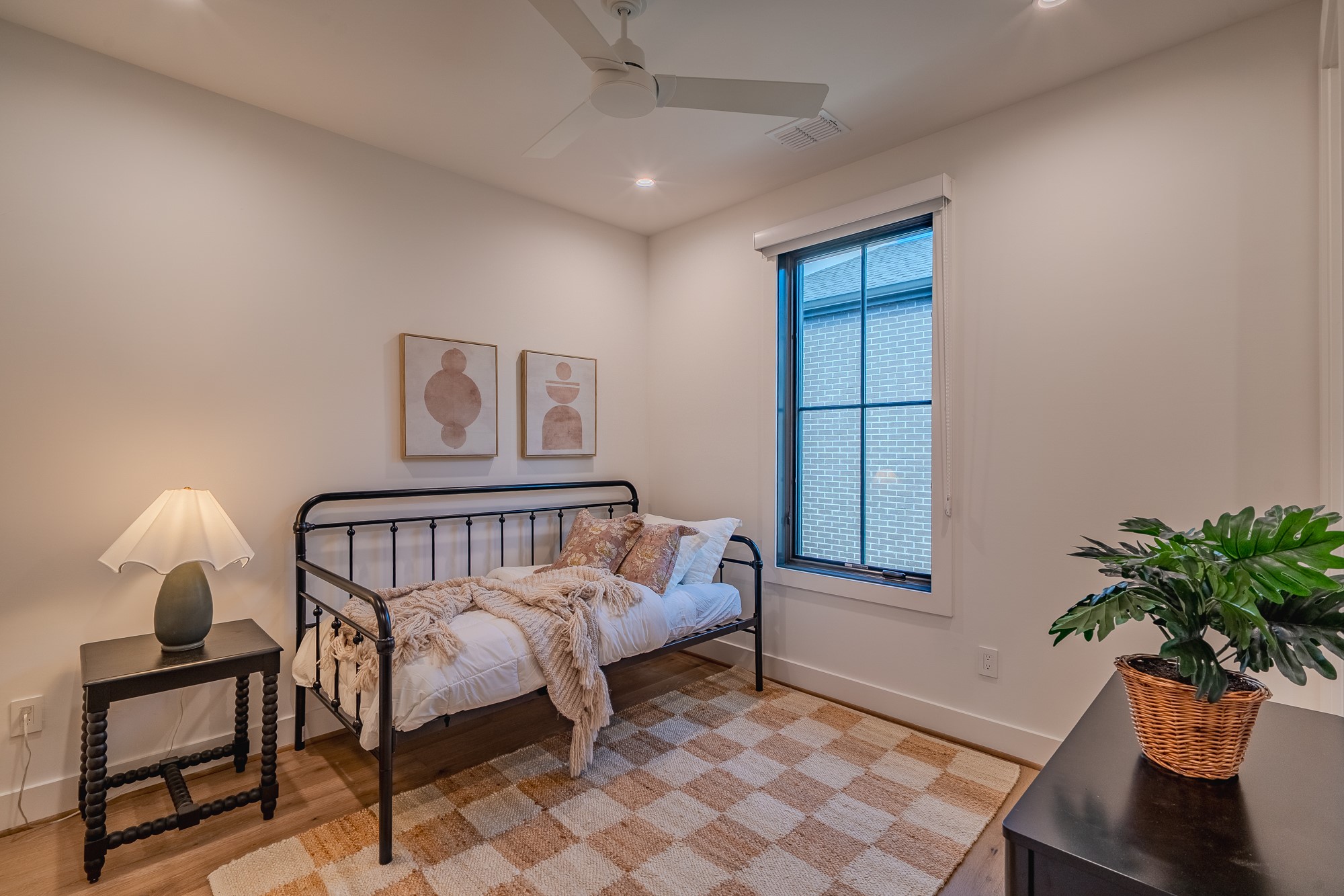 4114 Emerson Avenue 3