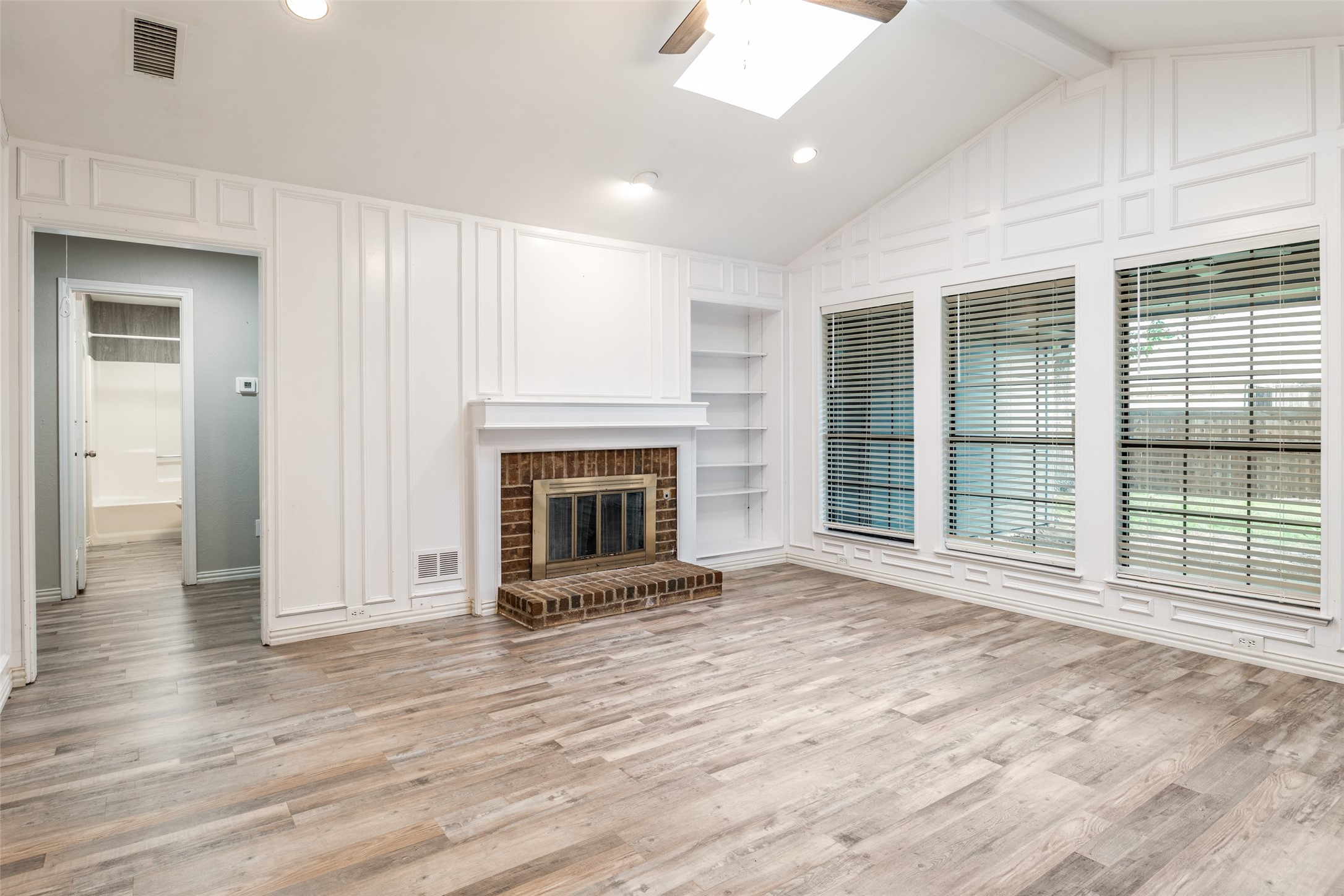 3413 Sailmaker Lane