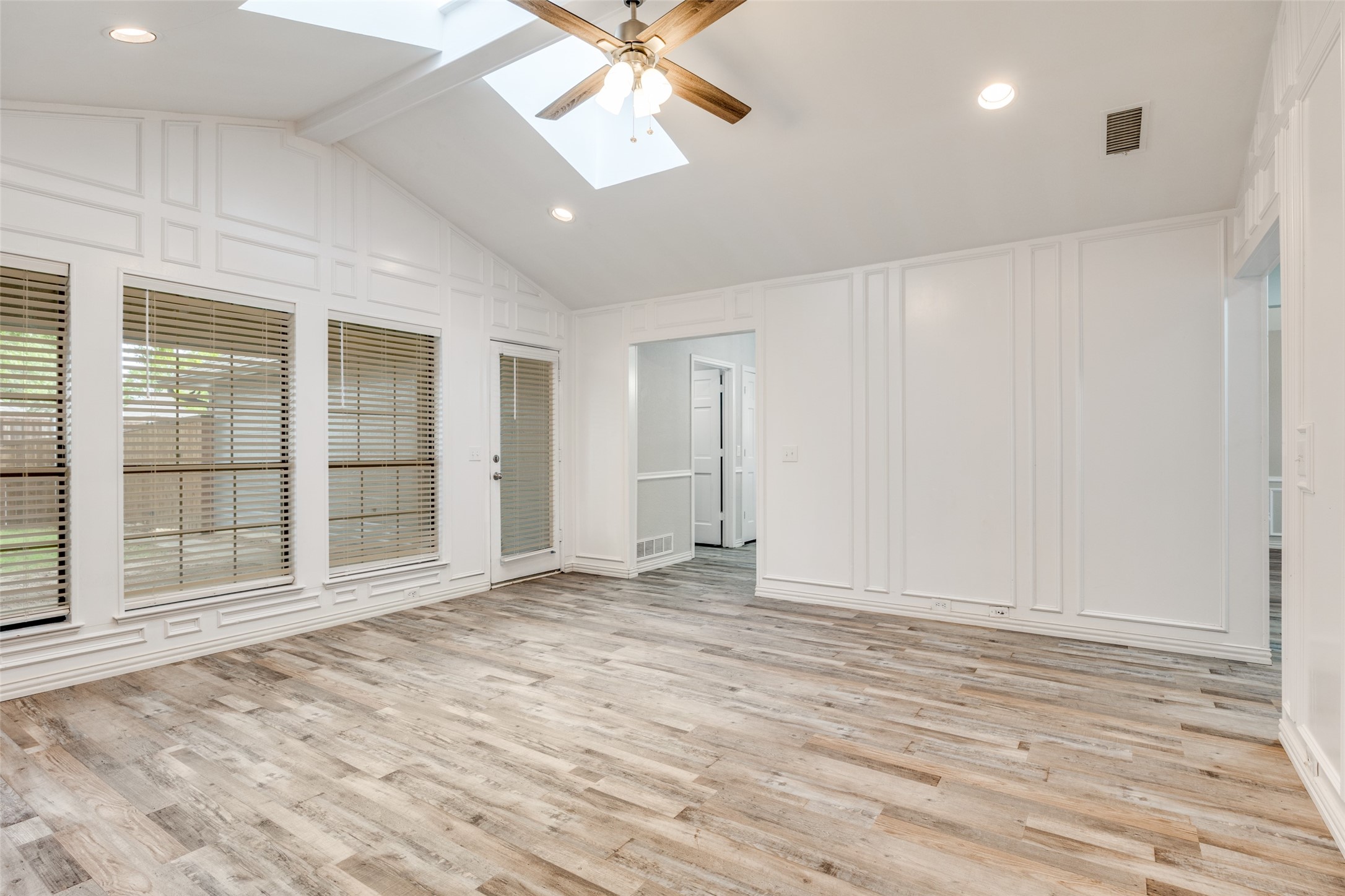 3413 Sailmaker Lane